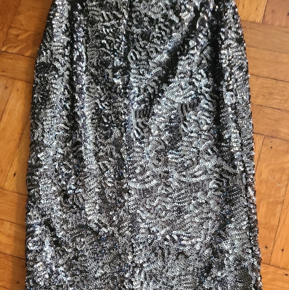 2Pc Skirt and Top Set Sequins Bling hp๐ฅ๐ฅ - Picture 5 of 6